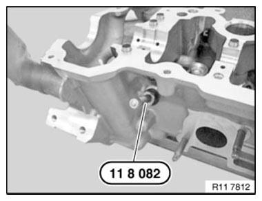 Cylinder Head With Cover